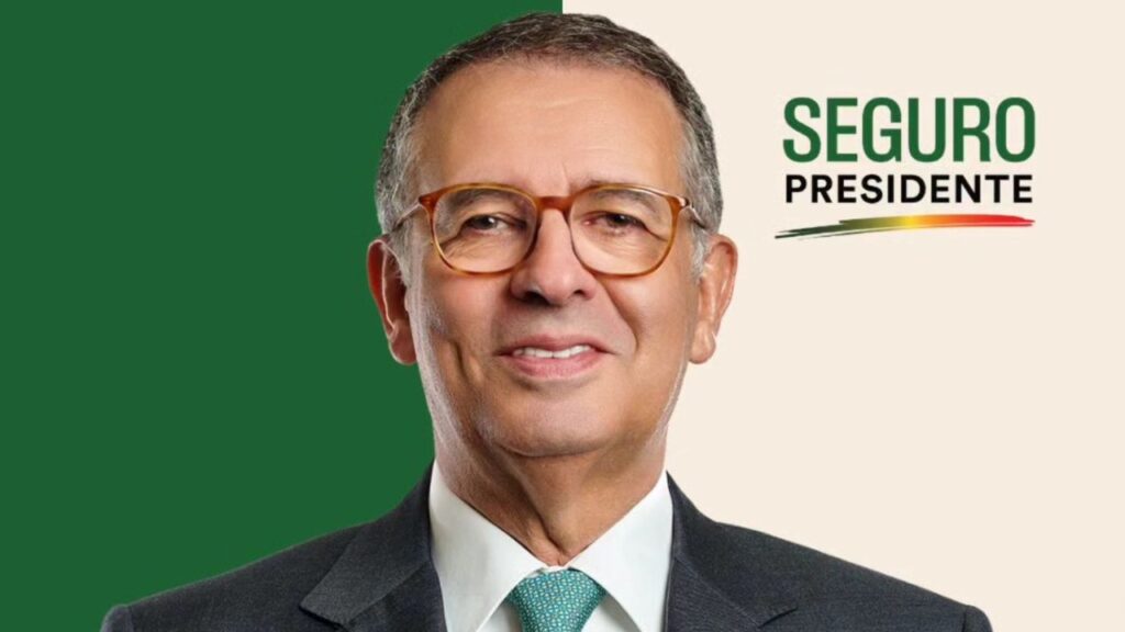 António José Seguro, candidato às Presidenciais 2026 e ex-secretário-geral do Partido Socialista (PS)