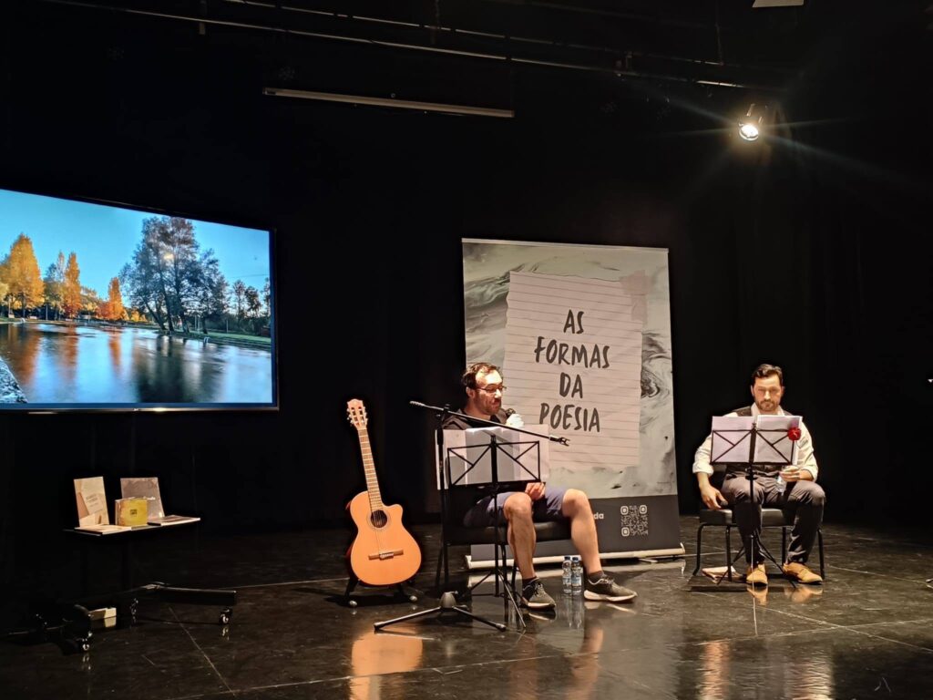 As Formas da Poesia, Tertúlia Literária da autoria de Nuno Passarinho e Roberto Leandro, no auditório municipal de Castanheira de Pêra